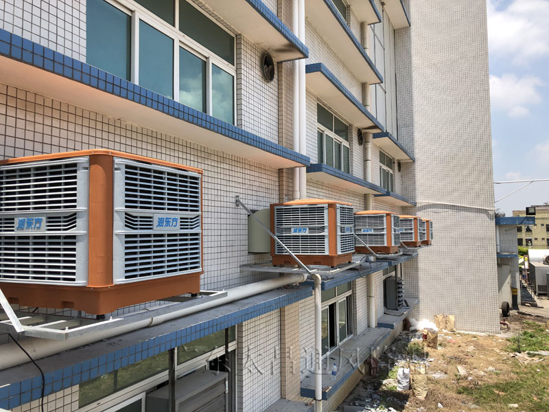 側(cè)出風環(huán)?？照{(diào)