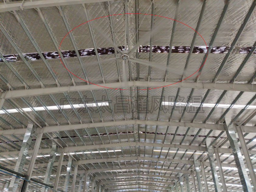 大型車間降溫方法 工業(yè)大風(fēng)扇節(jié)能通風(fēng)又降溫