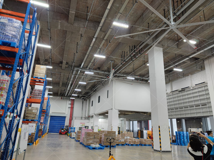 永磁工業(yè)大風(fēng)扇通風(fēng)換氣為生產(chǎn)車間帶來清涼一夏